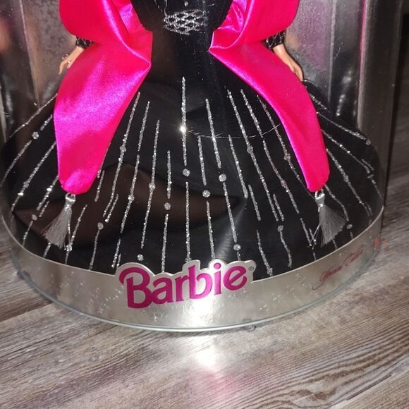 Vintage Happy Holidays 1998 Barbie Doll Special Edition  NIB - Picture 2 of 9